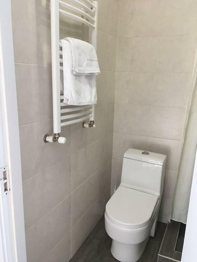 Sunny Apartment Ortachala Tiflis Exterior foto